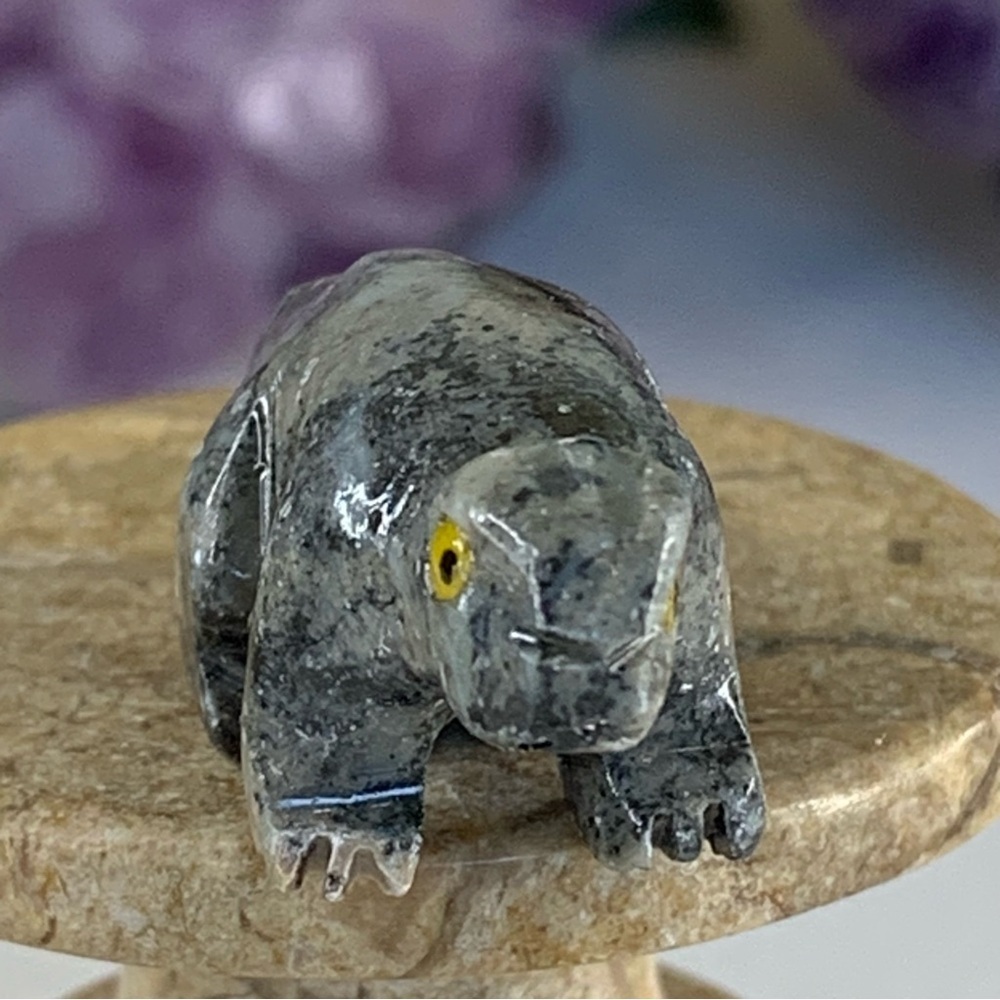 Miniature LIZARD Soapstone Figurine Stone Carving MINI Hand Carved Animal Figure - Picture 2 of 10